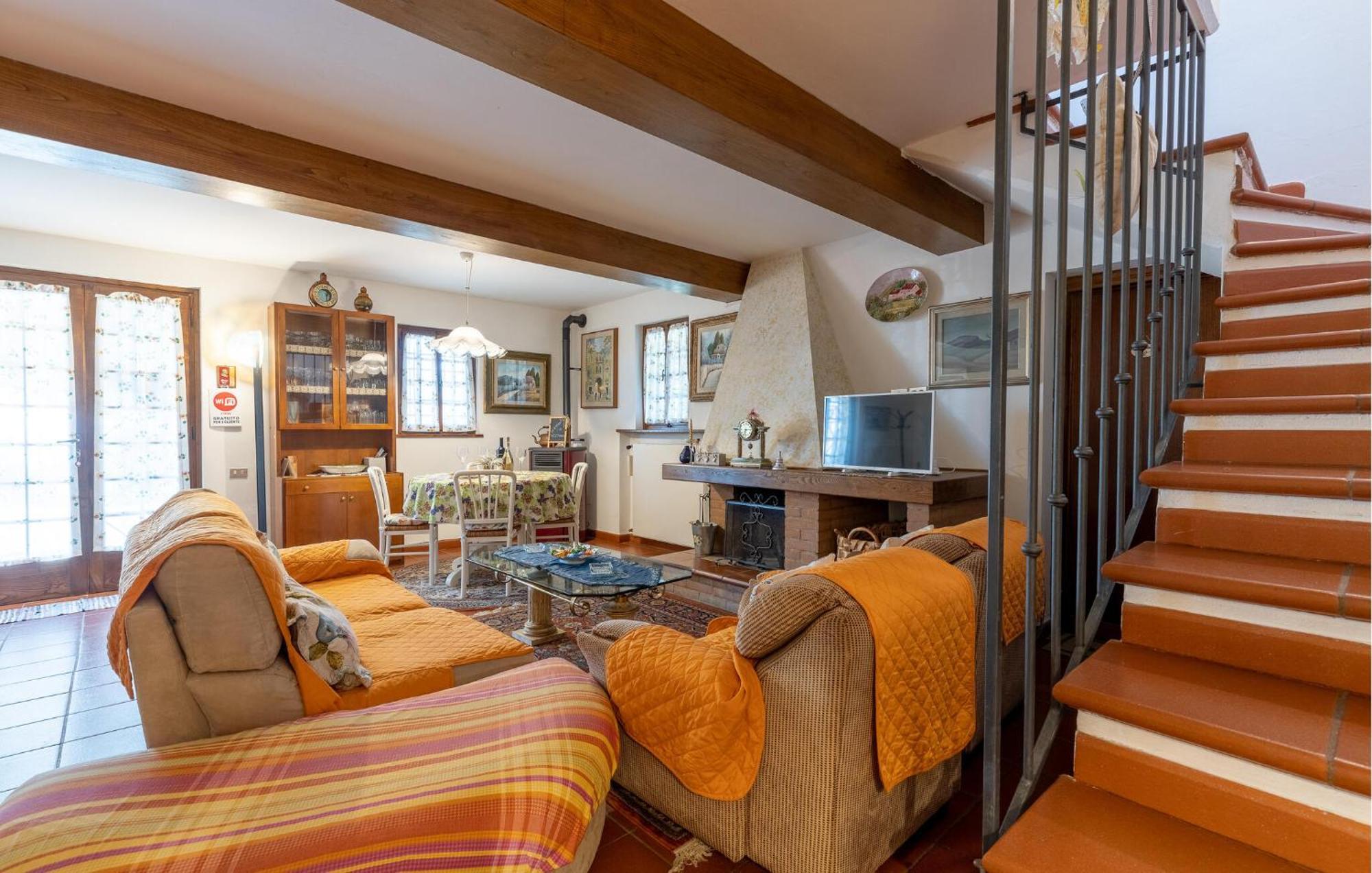 Beautiful Home In Uzzano Pt With Kitchen 外观 照片