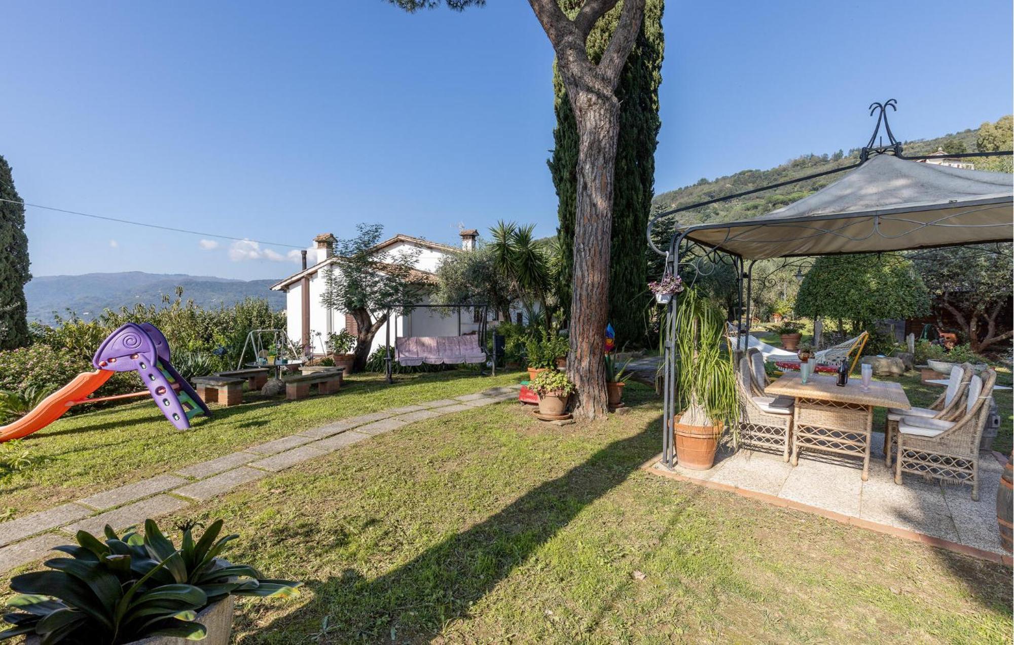 Beautiful Home In Uzzano Pt With Kitchen 外观 照片