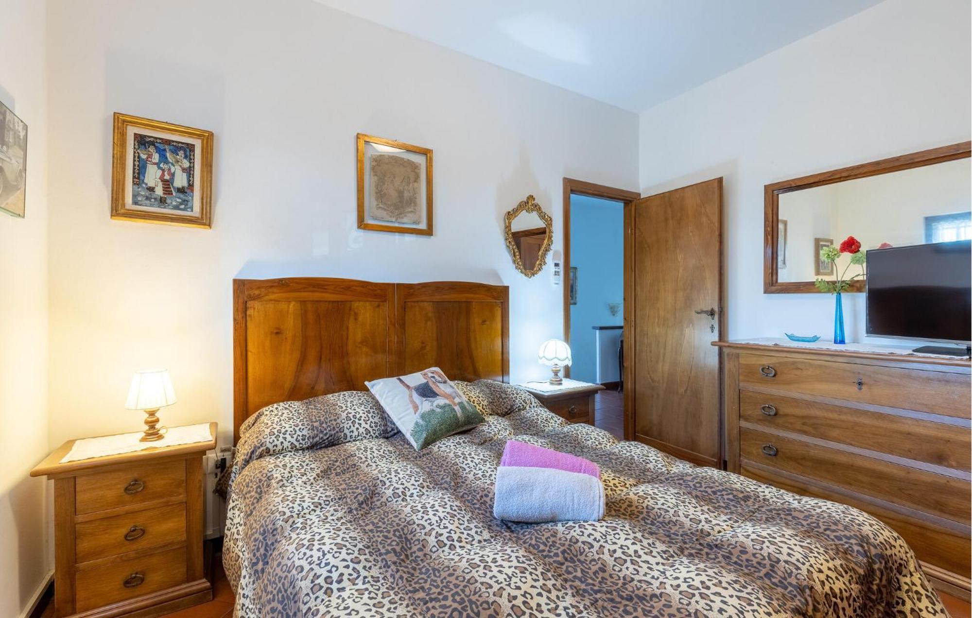 Beautiful Home In Uzzano Pt With Kitchen 外观 照片