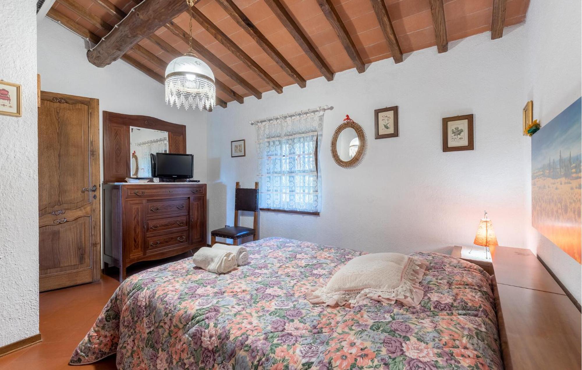 Beautiful Home In Uzzano Pt With Kitchen 外观 照片